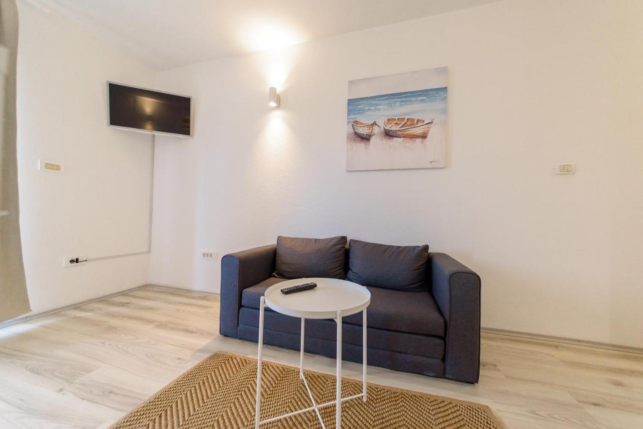 Donata Apartments 扎达尔 外观 照片
