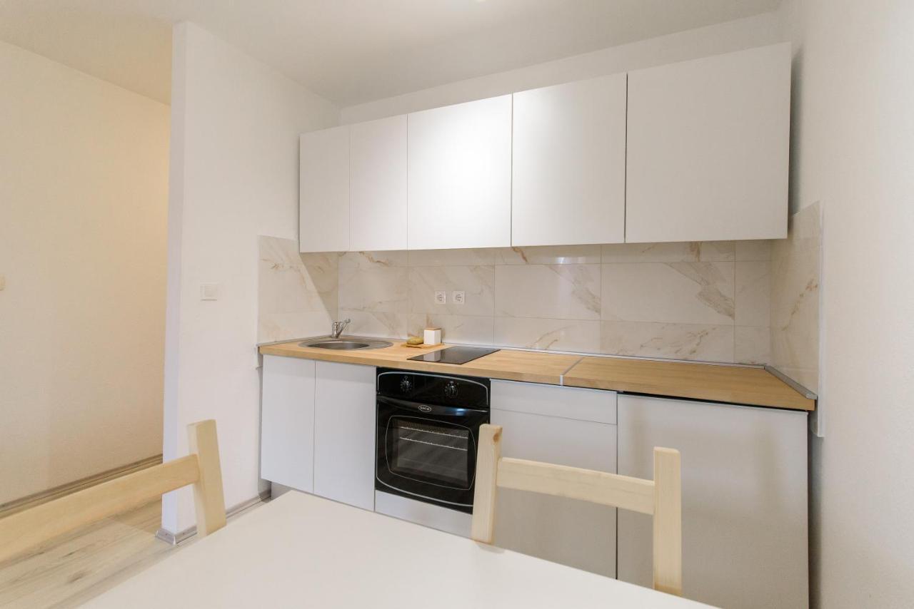 Donata Apartments 扎达尔 外观 照片